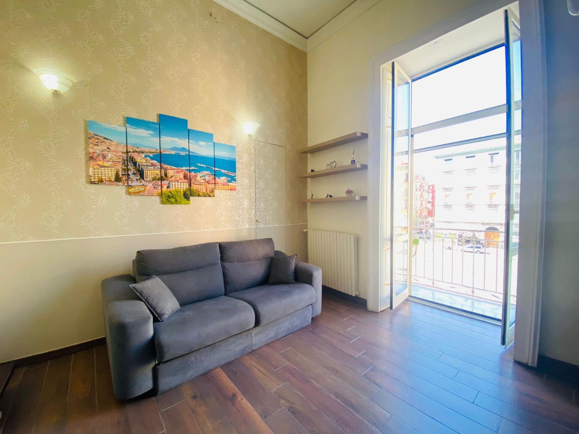 Holiday Home Napoli Station Luaran gambar