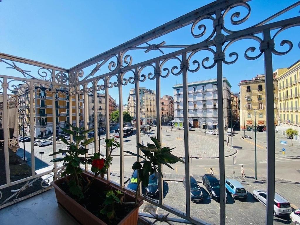Holiday Home Napoli Station Luaran gambar